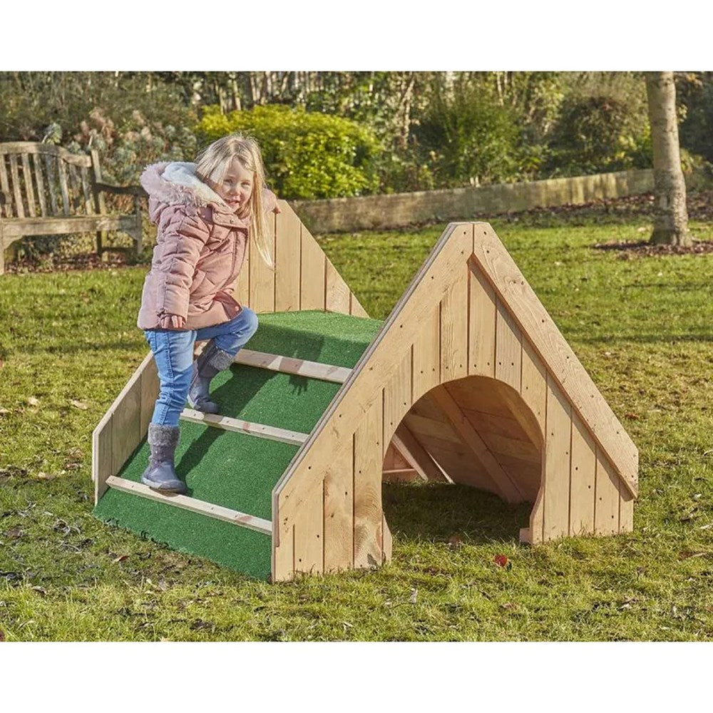Cosy Clamber Grass Hill Perch