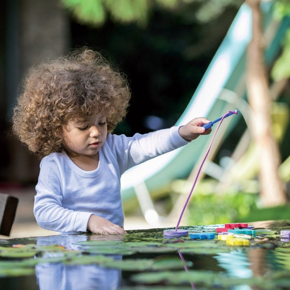 Edushape Fish 'N' Spell Water Play Game - ABC School Supplies