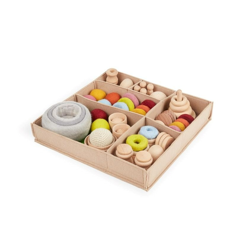 Cosy Move & Make Meadow Complete Toddler Set