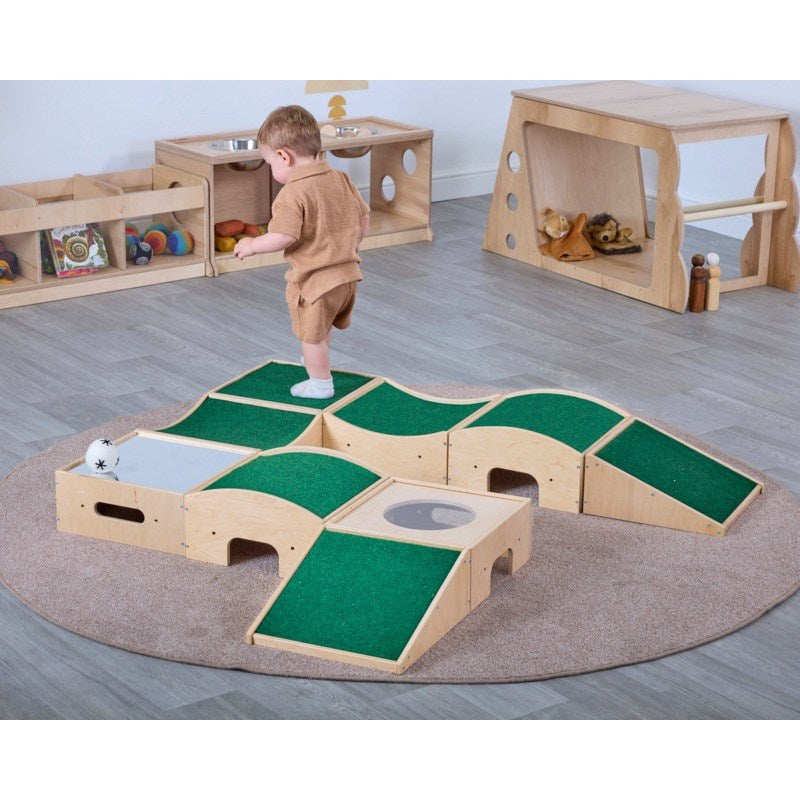 Cosy Crawl N Peep Large Trail Set