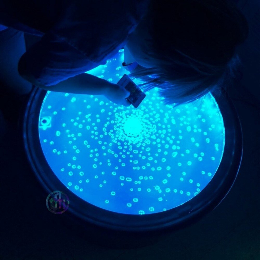 Round Bubble Table - ABC School Supplies