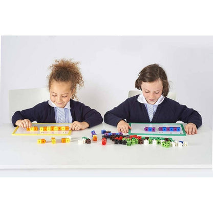 *Linking Cubes 2cm – Pack of 100