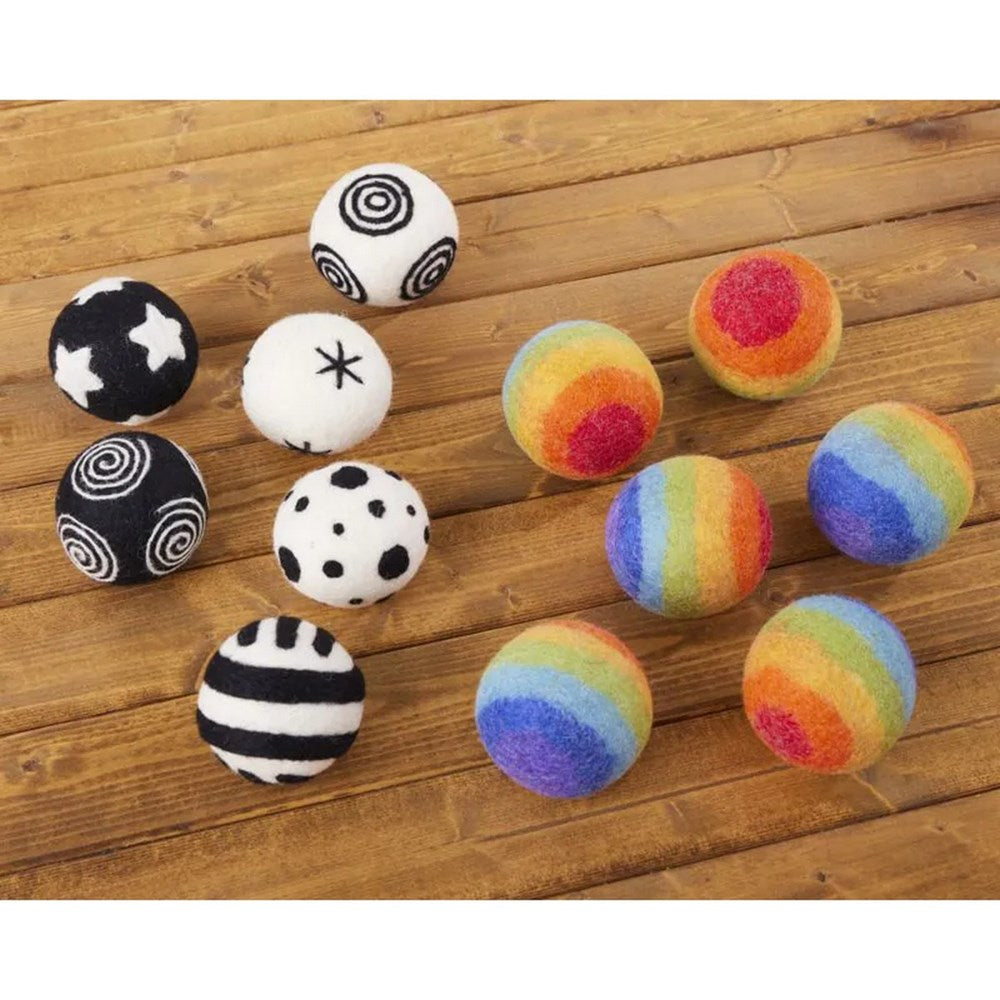 Cosy Baby Pattern Balls Black/White 6Pk