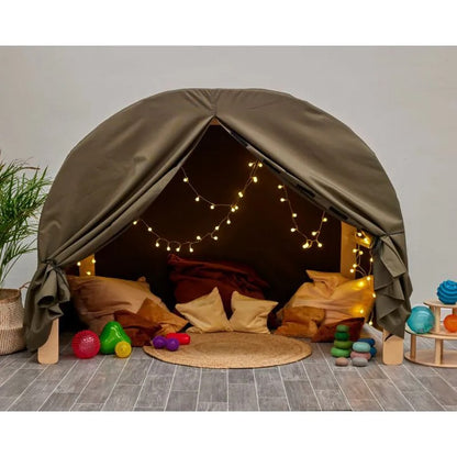 Cosy Umbu Dark Den Cover
