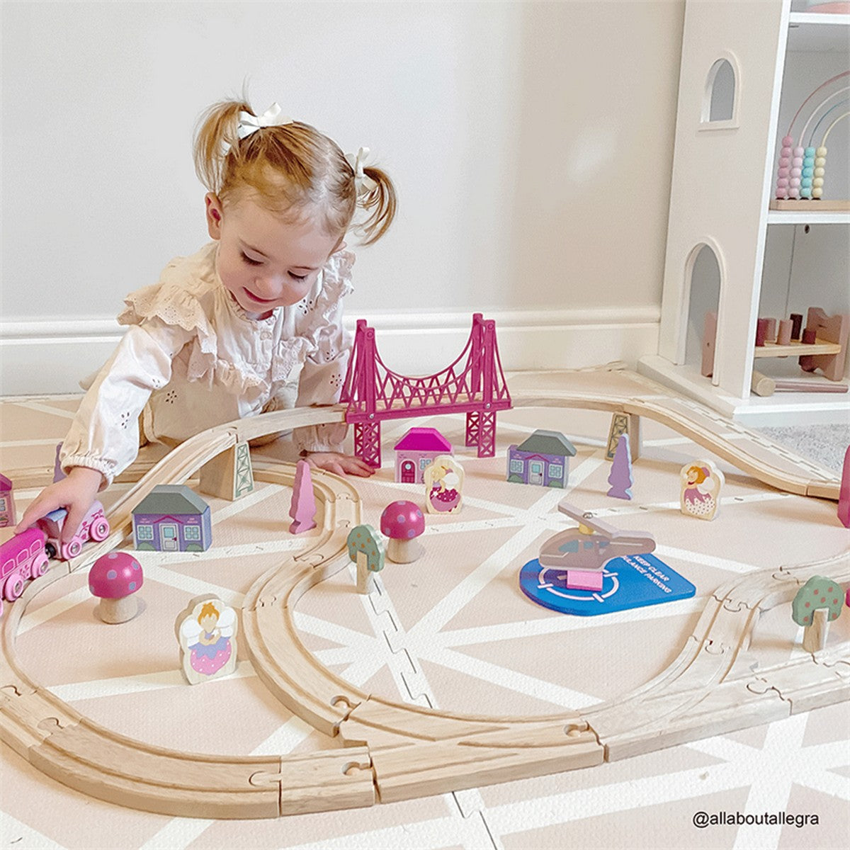 Bigjigs Fairy Town Train Set