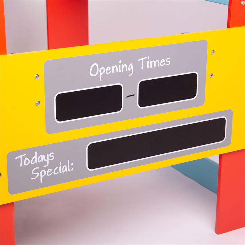 **Pretend and Play Village Shop