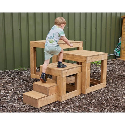 Giant Cube Blocks Nest