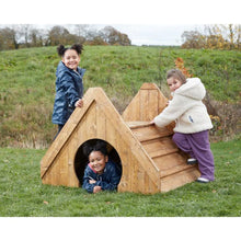 Cosy Clamber Hill Perch