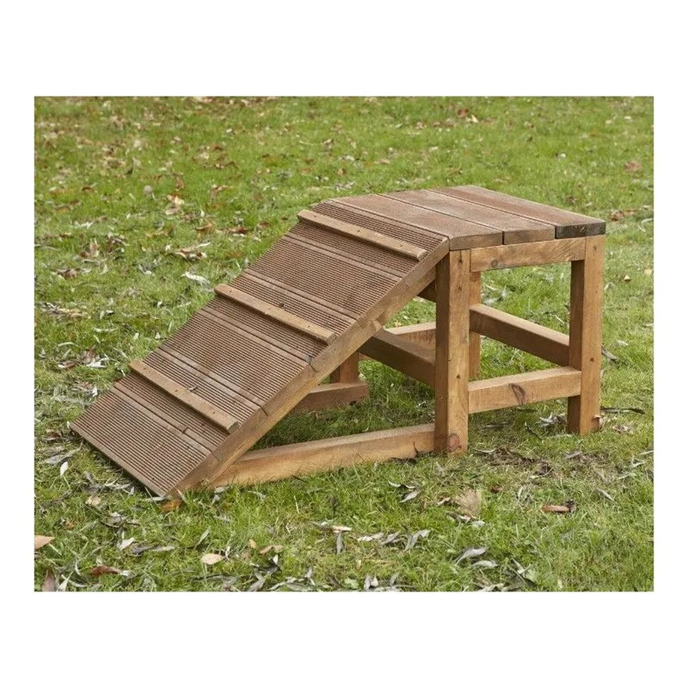 Cosy Jumping Off Slope