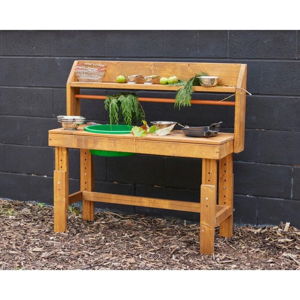 Cosy Wheelchair Accessible Mudpie Kitchen