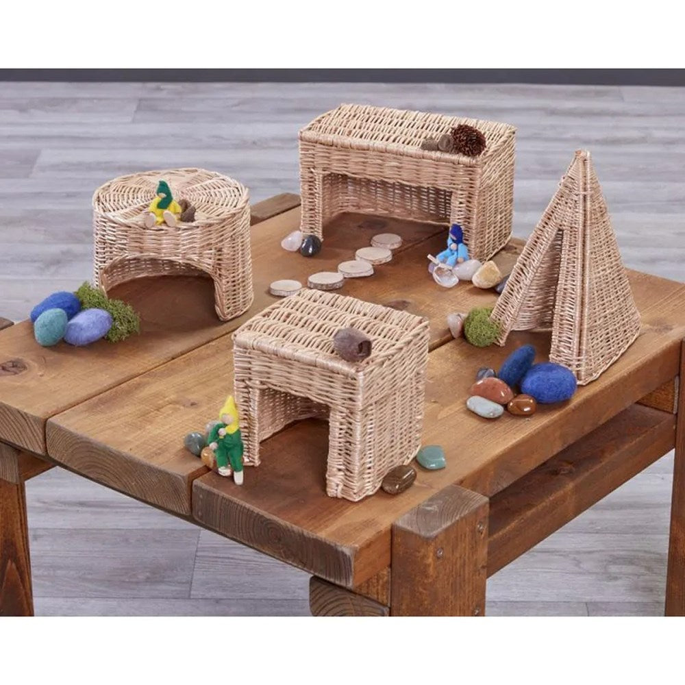 Cosy Wicker Shape Houses Set Of 4