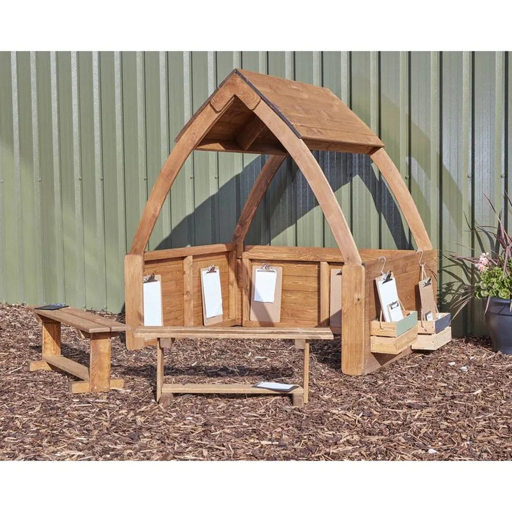 Cosy Whitby Wooden Arch