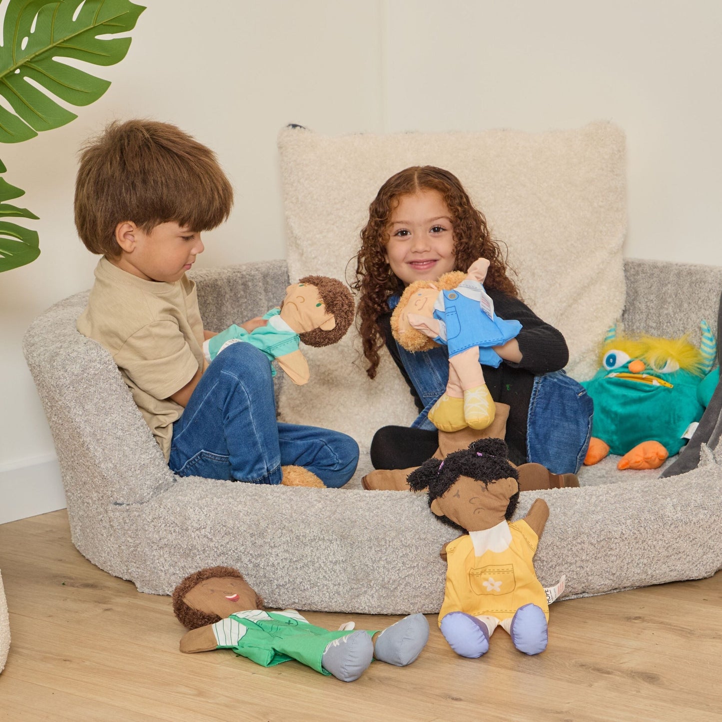 Diverse Emotion Puppets Pack Of 6