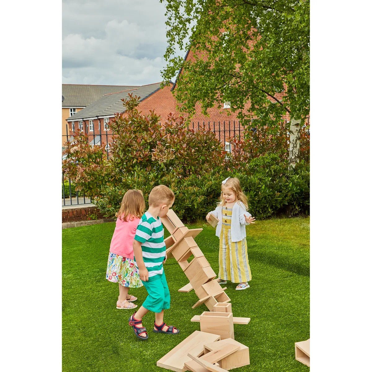 Edx Education Large Wooden Hollow Blocks - Pack Of 28 - ABC School Supplies