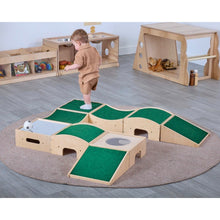 Cosy Crawl N Peep Large Trail Set