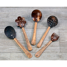 Cosy Coconut Sand And Water Tools