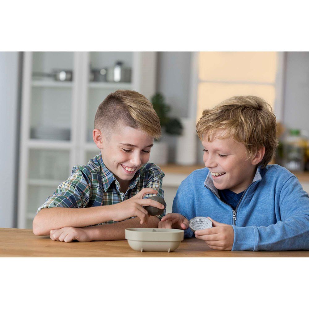 KidzLabs - Grow Your Crystal Geodes - ABC School Supplies
