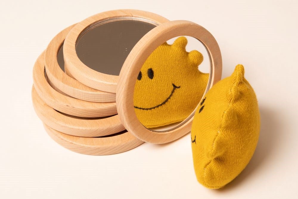 **Little Looking Mirrors - Set Of 6 - ABC School Supplies