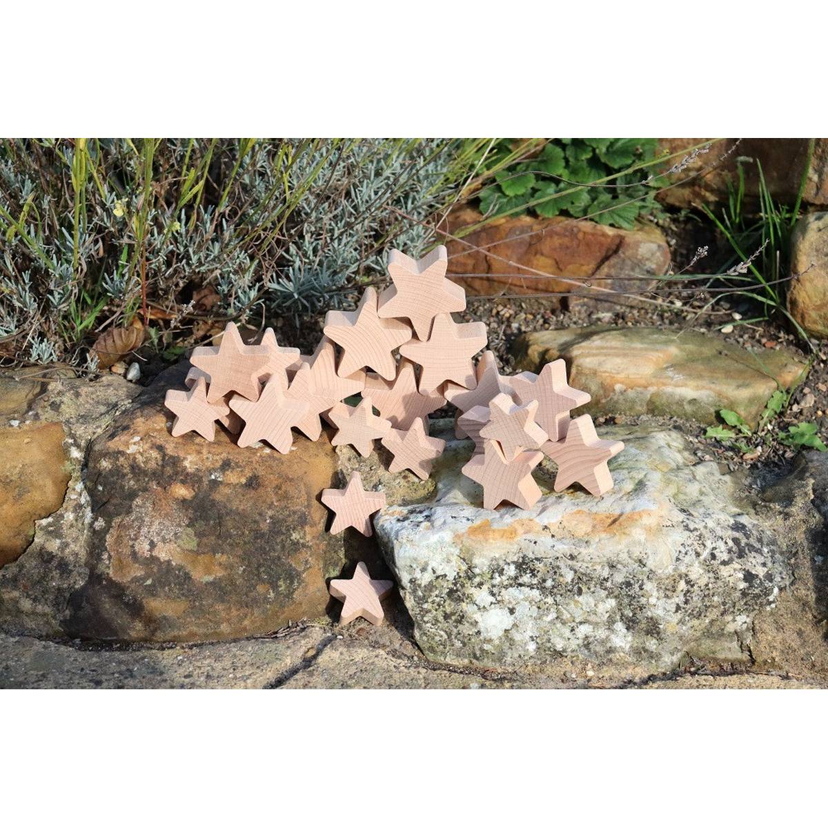 **Natural Wooden Stars - ABC School Supplies
